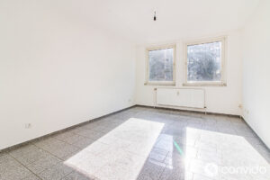 Wohn-/ Schlafzimmer