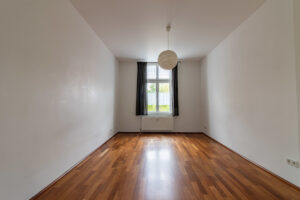 Arbeitszimmer