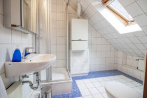 Badezimmer Dachgeschoss