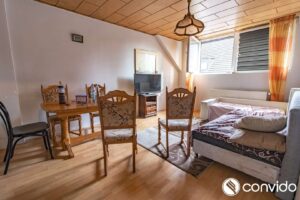 Wohnung DG rechts