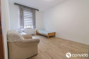 Wohnung 1.OG links