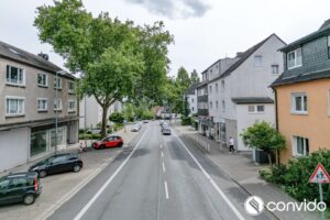 Straßenansicht