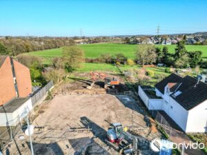 Grundstück mit Feldblick