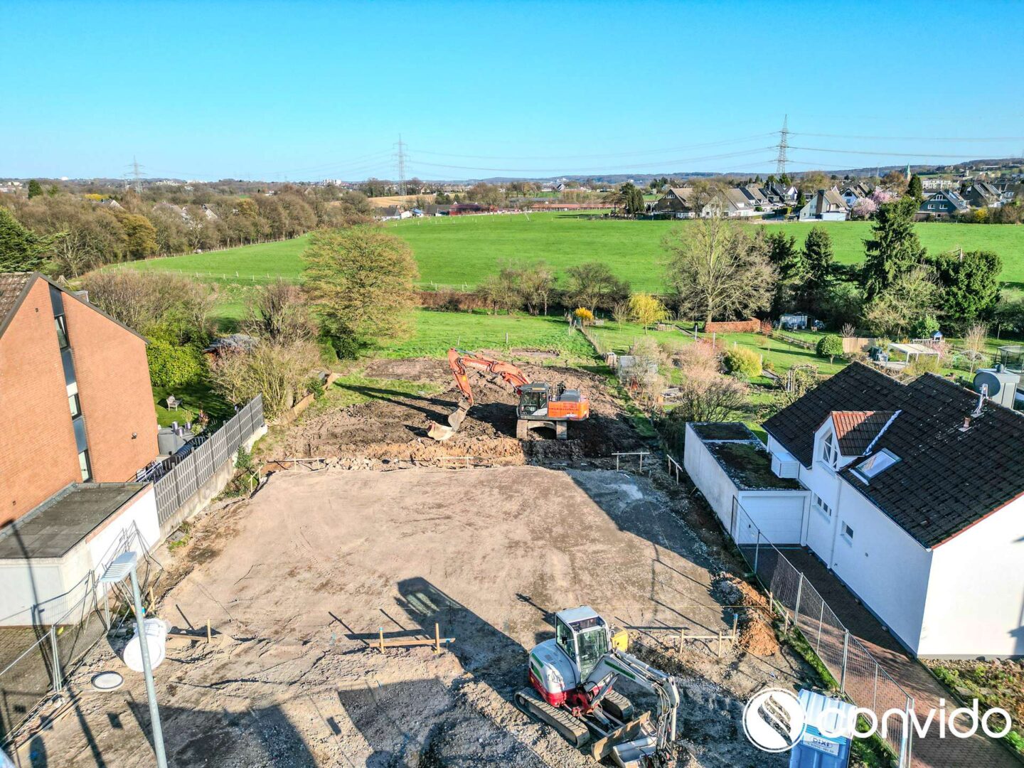 Grundstück mit Feldblick